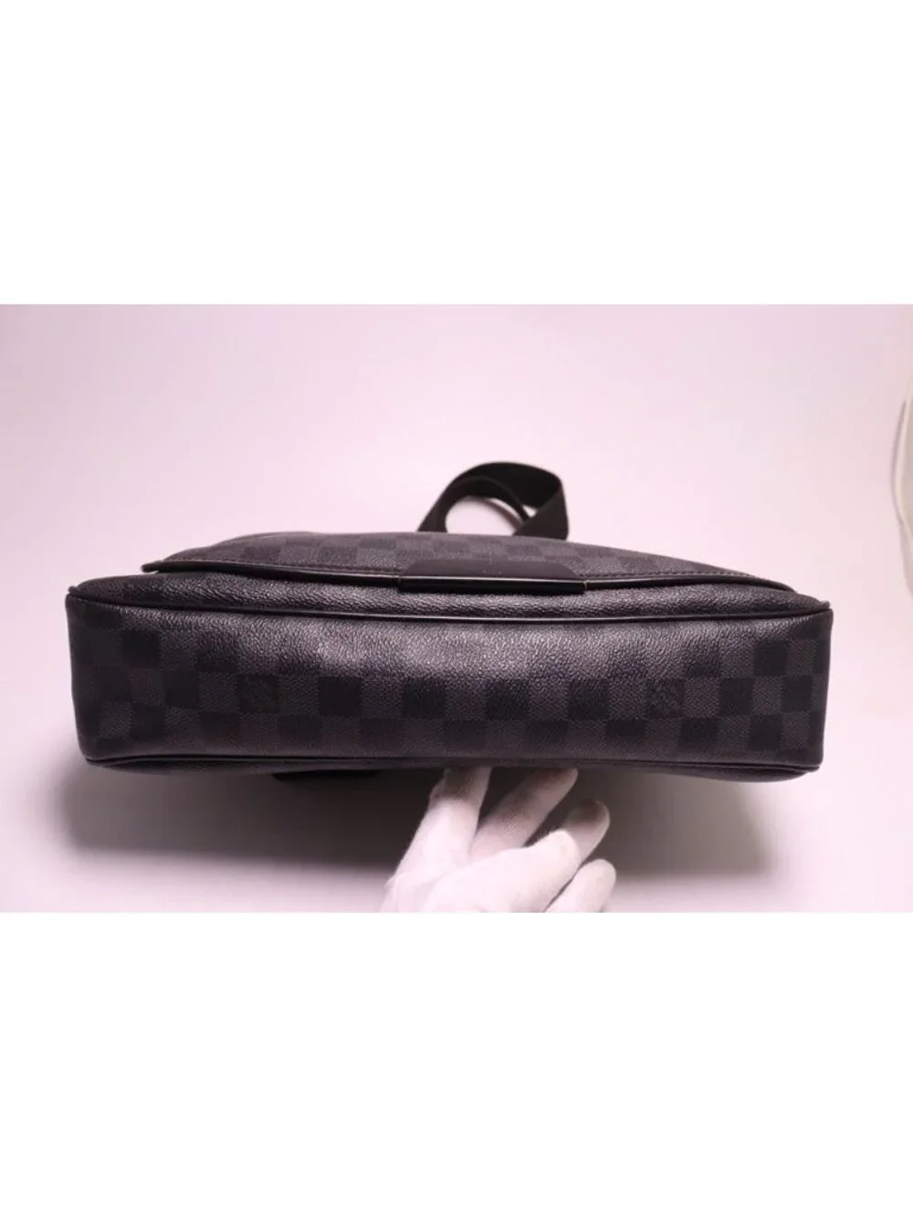 Louis Vuitton MM Damier Graphite Shoulder